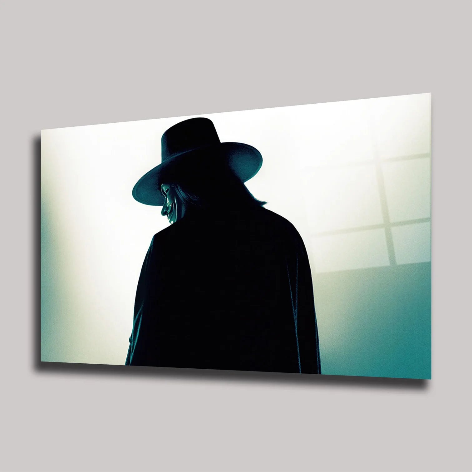 V FOR VENDETTA GUY FAWKES MASKESİ VE GİZEMLİ SİLÜET YATAY CAM TABLO - DEG0342